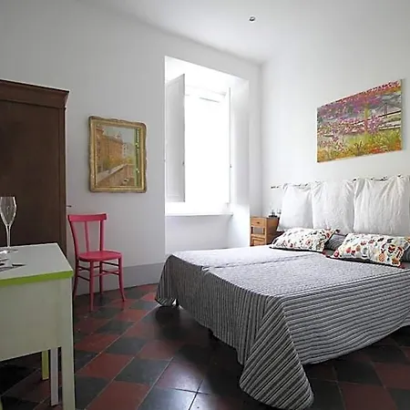 L'architetto Oda ve Kahvaltı 4*