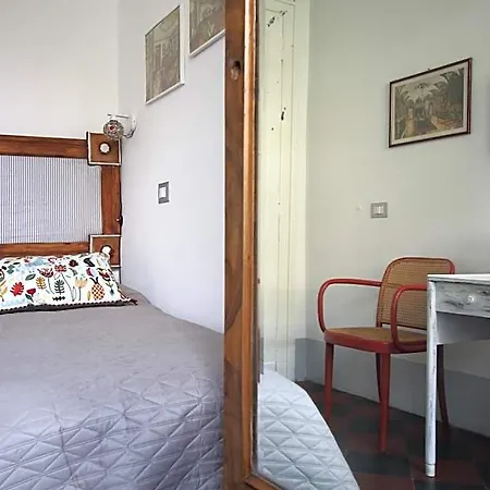 L'architetto Oda ve Kahvaltı